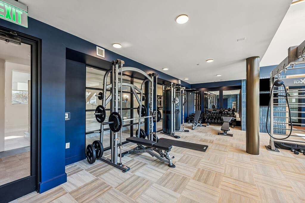 Apartments in Gaithersburg MD 333 Ellington Apartments in Downtown Crown